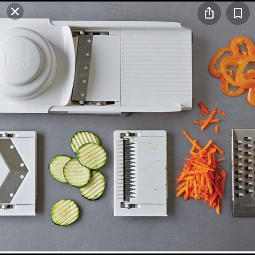Retired Pampered Chef Ultimate Mandolin